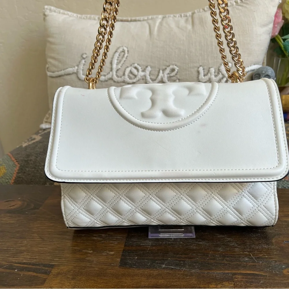 ❗️SOLD ❗️Tory Burch Fleming White Leather Flap Chain Convertible ShoulderBag - Picture 3 of 17